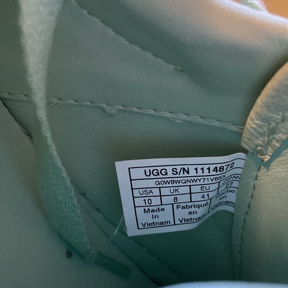 Ugg Green Sneakers - Picture 5 of 5